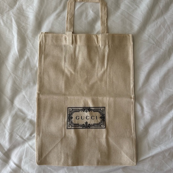 Gucci Handbags - Gucci tote bag